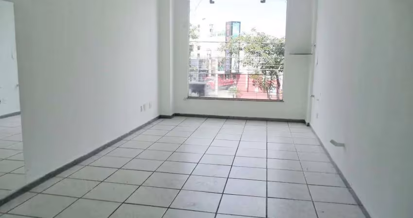 Ponto comercial para alugar no Bom Pastor, Divinópolis 