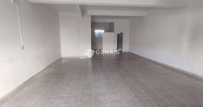 Ponto comercial para alugar no Catalão, Divinópolis 