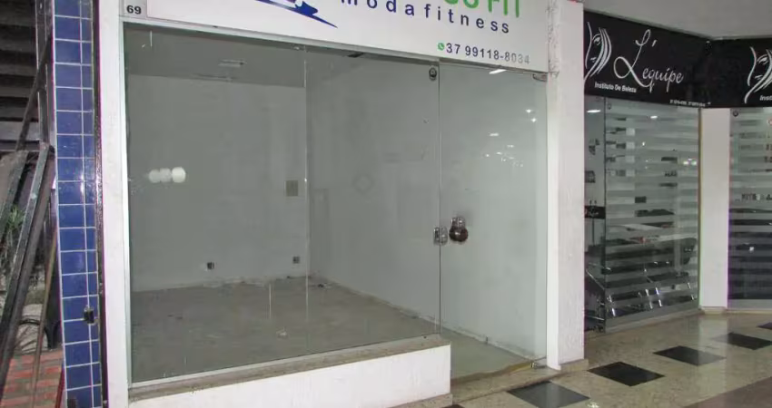 Ponto comercial para alugar no Santa Clara, Divinópolis 