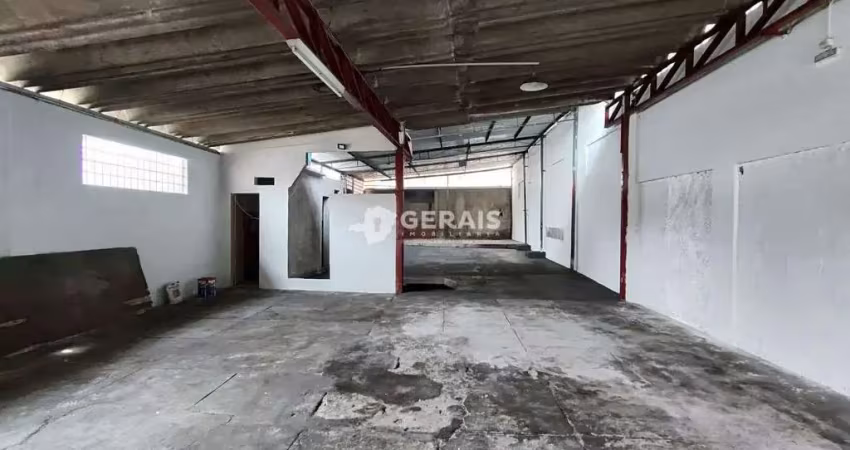 Barracão / Galpão / Depósito para alugar no Catalão, Divinópolis 