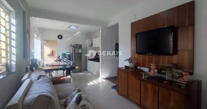 Casa à venda, 3 quartos, 1 suíte, 2 vagas, belvedere - divinópolis/mg