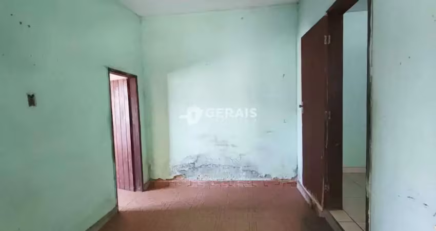 Casa à venda, 2 quartos, 4 vagas, serra verde - divinópolis/mg