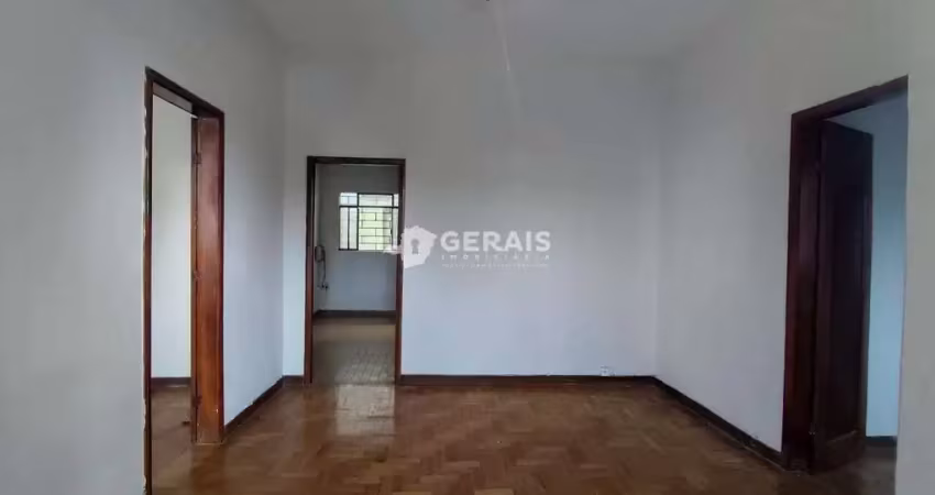 Casa à venda, 3 quartos, 2 vagas, centro - divinópolis/mg