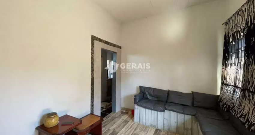 Casa à venda, 2 quartos, 1 suíte, 1 vaga, jardim candides - divinópolis/mg