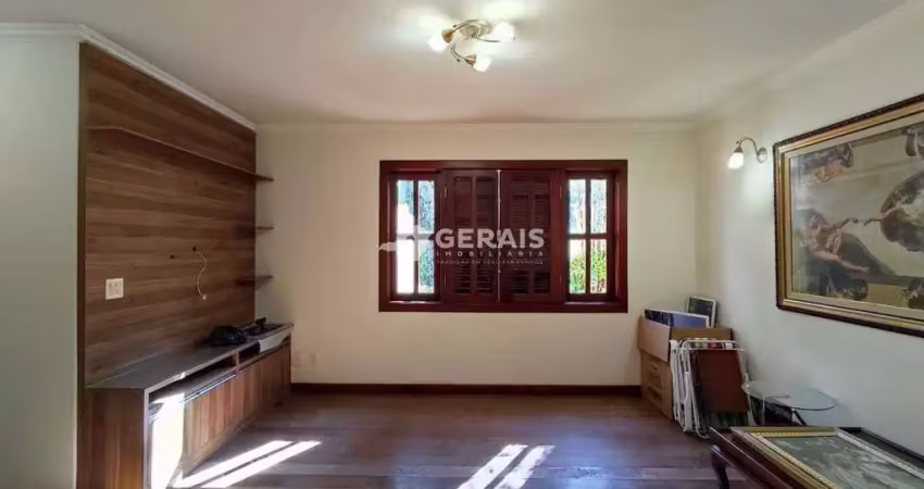 Casa à venda, 5 quartos, 2 suítes, 3 vagas, centro - divinópolis/mg