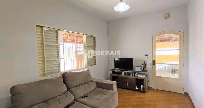 Casa à venda, 3 quartos, 2 vagas, santo antônio dos campos (ermida) - divinópolis/mg
