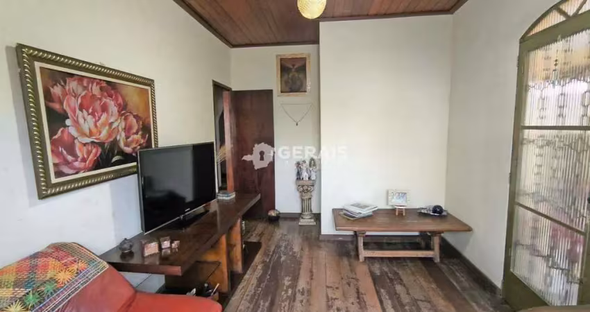 Casa à venda, 3 quartos, 1 suíte, 3 vagas, esplanada - divinópolis/mg