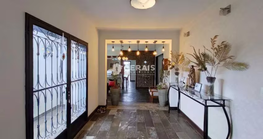 Casa à venda, 4 quartos, 1 suíte, 5 vagas, itai - divinópolis/mg