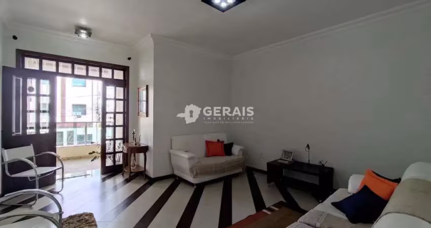 Casa à venda, 3 quartos, 1 suíte, 6 vagas, bom pastor - divinópolis/mg