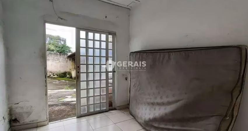Casa à venda, 3 quartos, 3 vagas, centro - divinópolis/mg