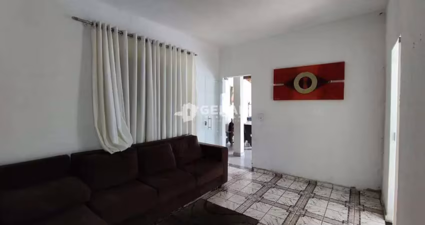 Casa à venda, 3 quartos, 2 vagas, manoel valinhas - divinópolis/mg