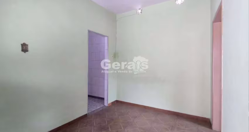 Casa com 2 quartos à venda no São Luís, Divinópolis 