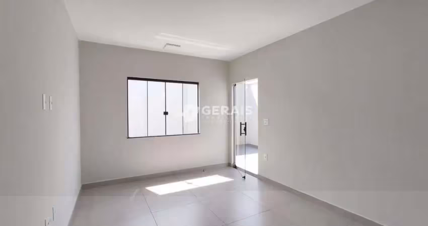 Casa à venda, 3 quartos, 1 suíte, 2 vagas, são luís - divinópolis/mg