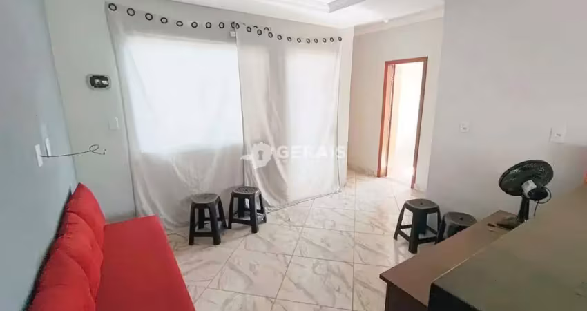Casa para aluguel, 2 quartos, 1 vaga, floresta - divinópolis/mg
