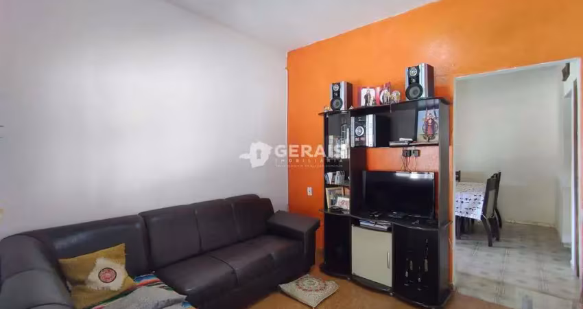 Casa à venda, 3 quartos, 1 suíte, 1 vaga, morada nova - divinópolis/mg