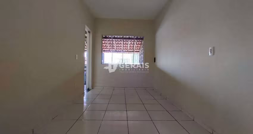 Casa à venda, 3 quartos, 1 suíte, 3 vagas, santa tereza - divinópolis/mg