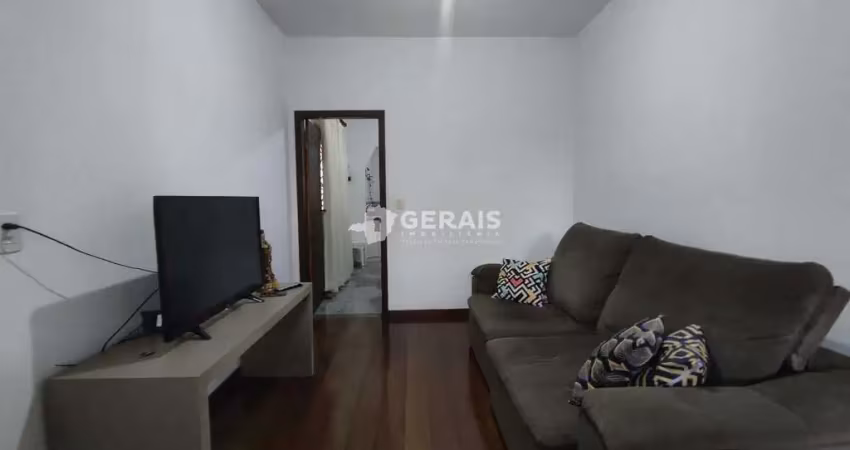 Casa à venda, 5 quartos, 1 suíte, 5 vagas, santa tereza - divinópolis/mg