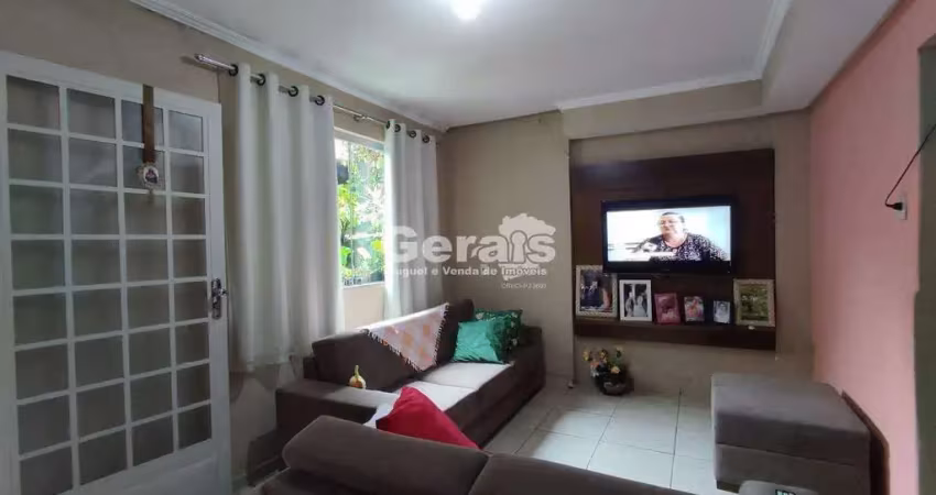 Casa à venda, 6 quartos, 4 vagas, esplanada - divinópolis/mg