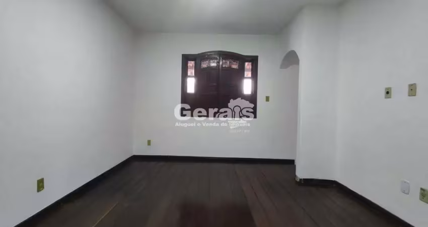 Casa à venda, 4 quartos, 1 suíte, 2 vagas, lp pereira - divinópolis/mg