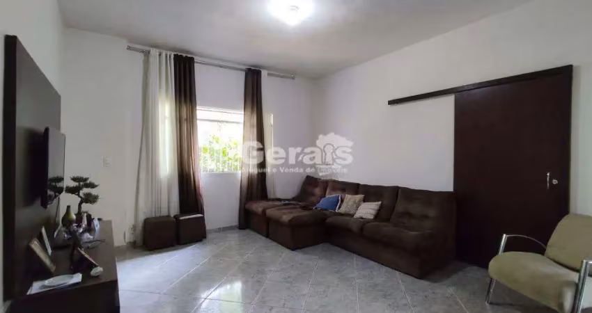 Casa à venda, 4 quartos, 5 vagas, vila cruzeiro - divinópolis/mg
