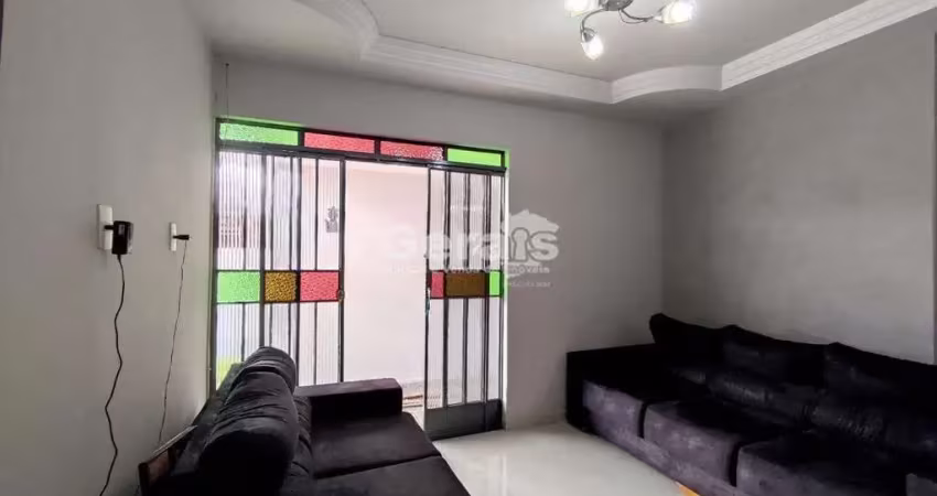 Casa à venda, 3 quartos, 2 vagas, interlagos - divinópolis/mg