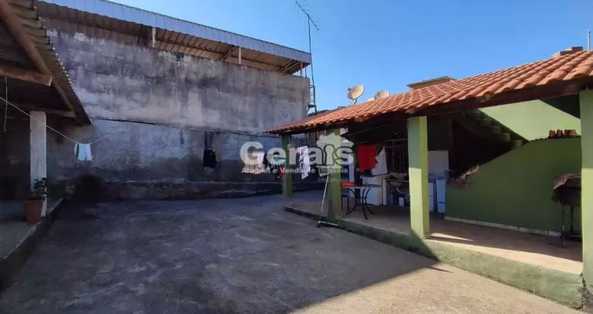 Casa à venda, 3 quartos, 4 vagas, santos dumont - divinópolis/mg