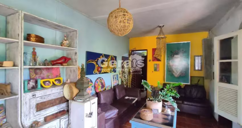 Casa à venda, 3 quartos, 1 suíte, 2 vagas, sagrada familia - divinópolis/mg