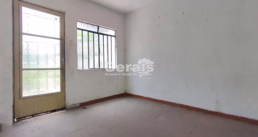 Casa comercial à venda, 4 quartos, 2 vagas, danilo passos - divinópolis/mg