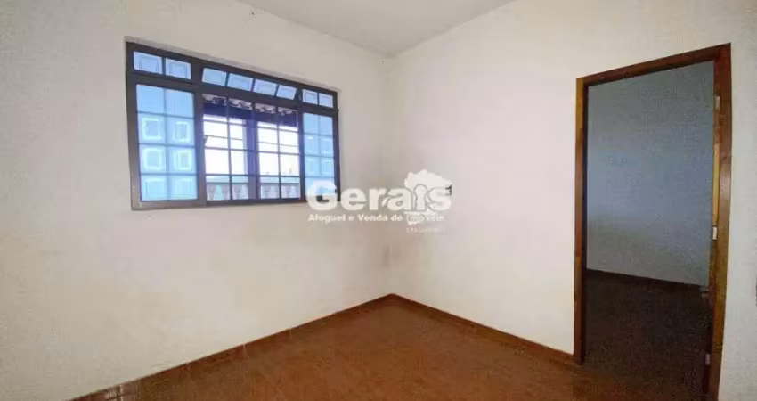 Casa à venda, 3 quartos, 2 vagas, interlagos - divinópolis/mg
