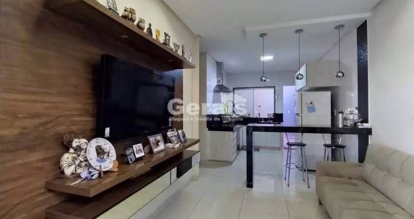 Casa à venda, 3 quartos, 1 suíte, 4 vagas, são sebastião - divinópolis/mg