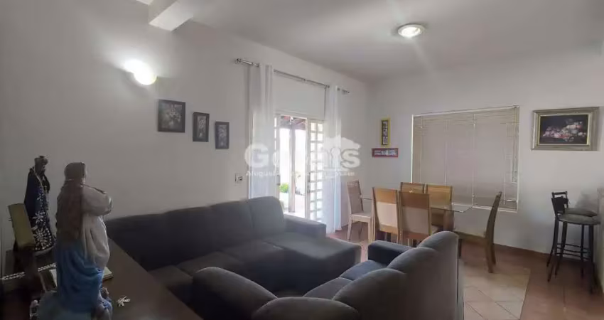 Casa à venda, 2 quartos, 1 suíte, 4 vagas, belvedere - divinópolis/mg