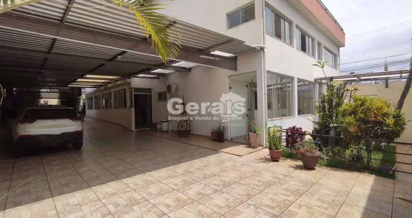 Casa à venda, 7 quartos, 1 suíte, 6 vagas, são sebastião - divinópolis/mg