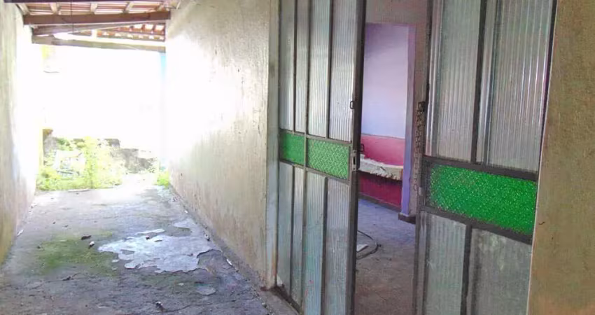 Casa com 4 quartos à venda no Itaí, Divinópolis 