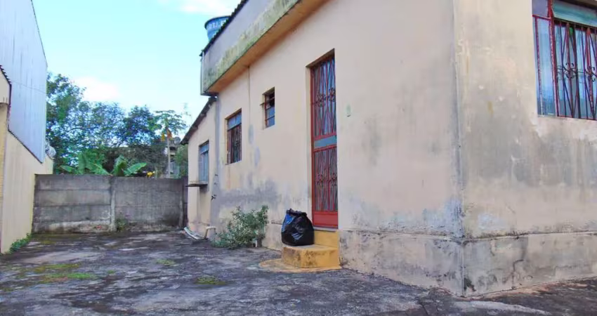 Casa à venda, 2 quartos, 2 vagas, planalto - divinópolis/mg