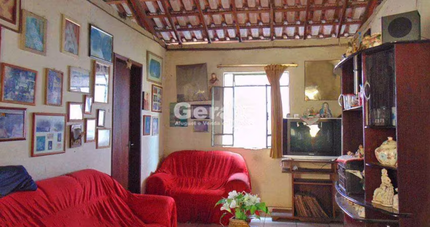 Casa à venda, 4 quartos, 2 vagas, centro - divinópolis/mg