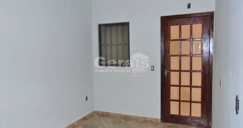 Casa à venda, 3 quartos, 1 vaga, interlagos - divinópolis/mg