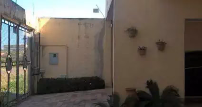 Casa à venda, 4 quartos, 2 suítes, 2 vagas, liberdade - divinópolis/mg