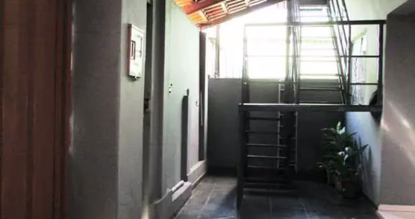 Casa à venda, 3 quartos, 2 vagas, interlagos - divinópolis/mg