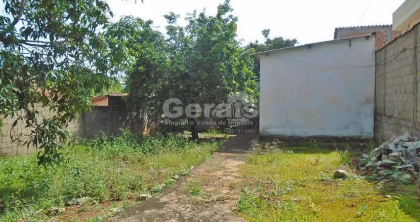 Casa à venda, 2 quartos, 1 vaga, bela vista - divinópolis/mg