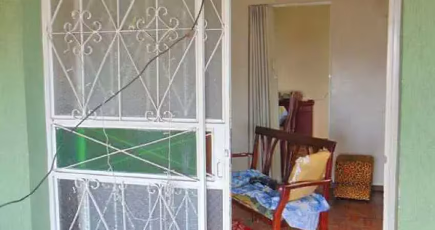 Casa à venda, 3 quartos, 1 vaga, centro - divinópolis/mg
