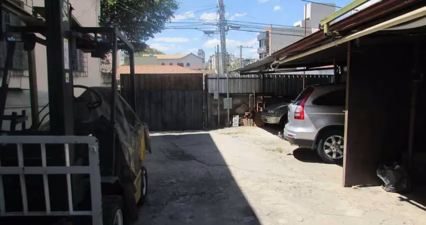 Casa à venda, 3 quartos, 1 suíte, 12 vagas, centro - divinópolis/mg
