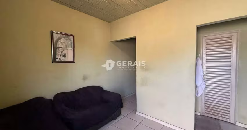 Casa à venda, 2 quartos, 4 vagas, residencial lagoa dos mandarins - divinópolis/mg