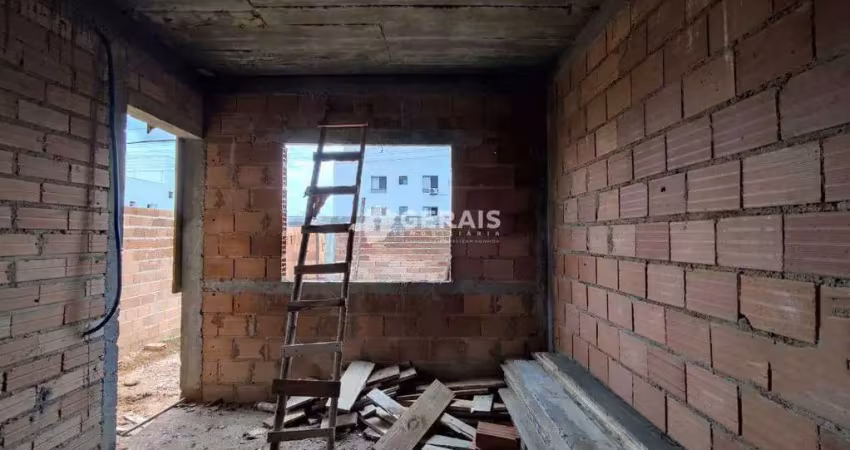 Casa à venda, 3 quartos, 1 suíte, 2 vagas, santa rosa - divinópolis/mg