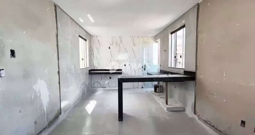 Sobrado à venda, 3 quartos, 1 suíte, 3 vagas, santa rosa - divinópolis/mg