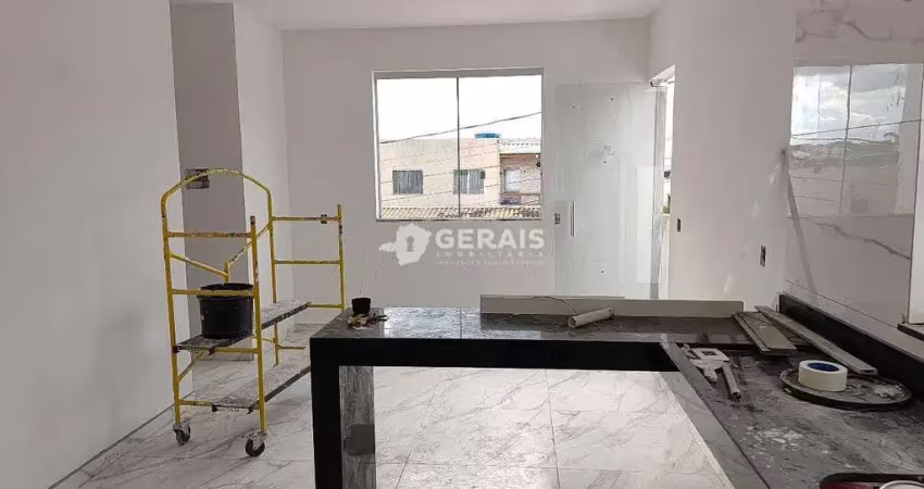 Sobrado à venda, 3 quartos, 2 vagas, padre eustaquio - divinópolis/mg