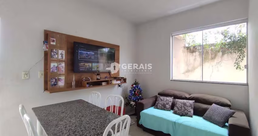 Sobrado à venda, 3 quartos, 2 vagas, icarai - divinópolis/mg
