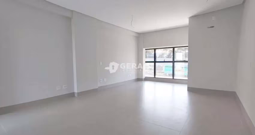 Sala comercial à venda no São João de Deus, Divinópolis 