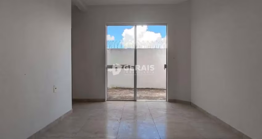 Sobrado à venda, 3 quartos, 2 vagas, santa rosa - divinópolis/mg