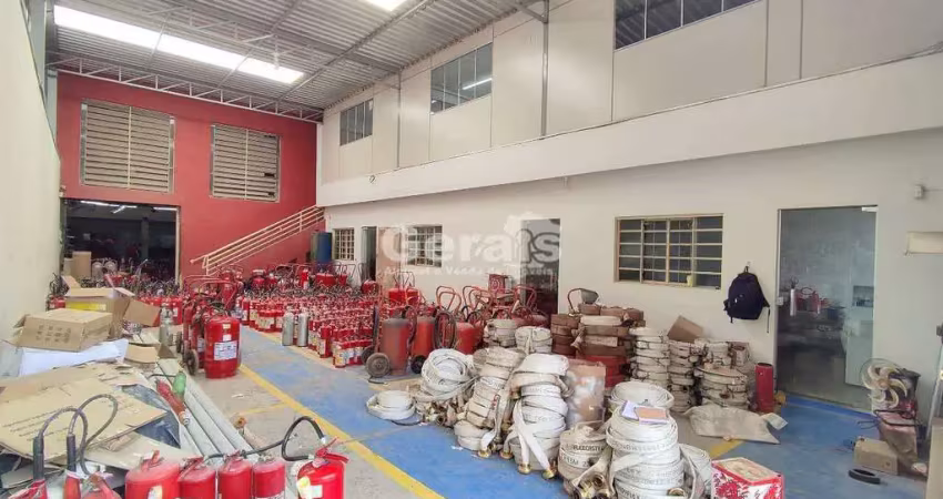 Barracão / Galpão / Depósito à venda no Bom Pastor, Divinópolis 