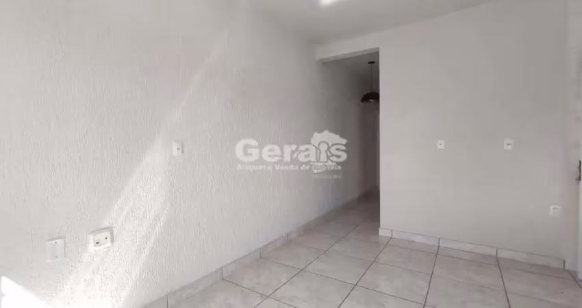 Sobrado à venda, 3 quartos, 1 vaga, jardim candides - divinópolis/mg